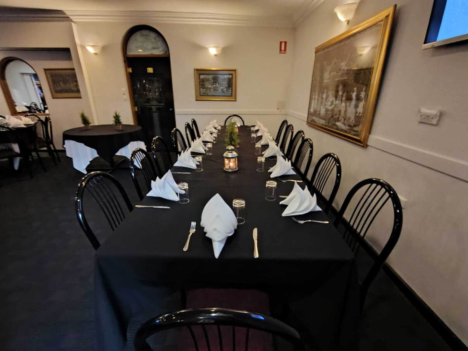 Seating 15
